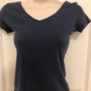 Dark blue super cute T-shirt!